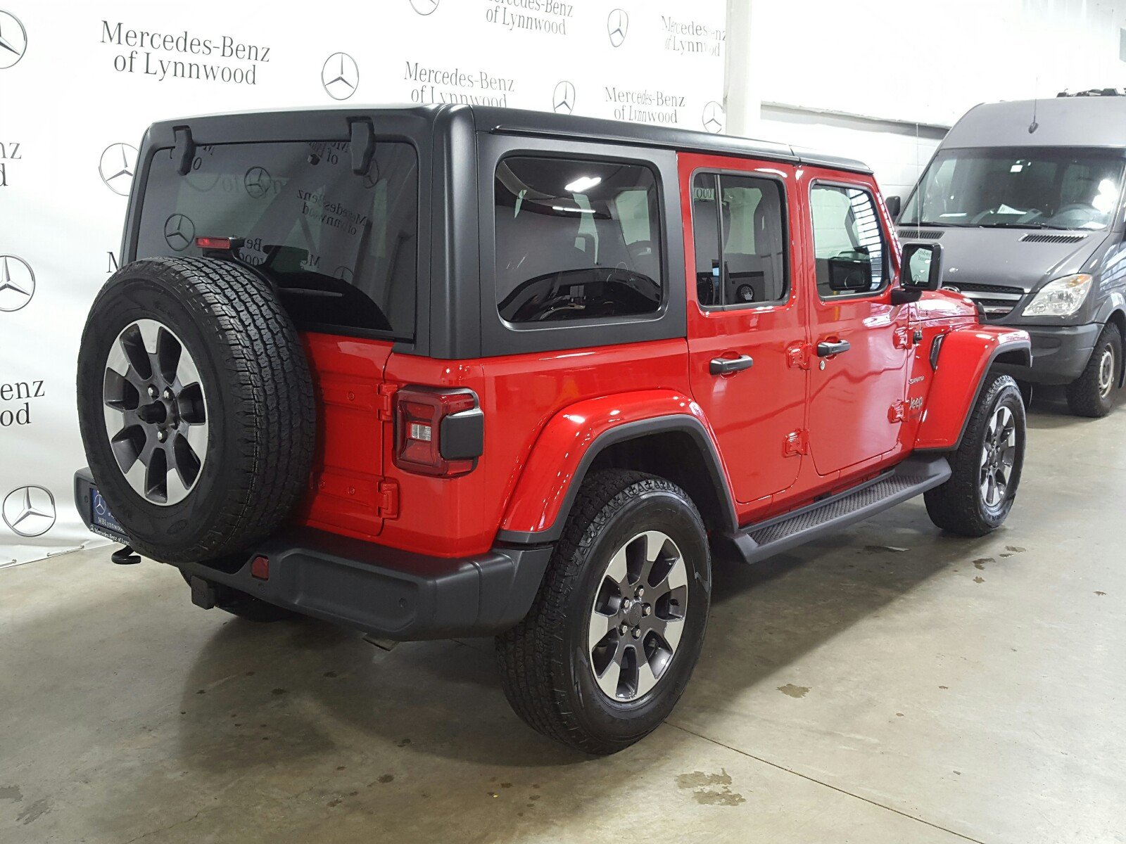 Pre-Owned 2018 Jeep Wrangler Unlimited Wrangler Unlimited Sahara 4x4 Convertible in Lynnwood ...