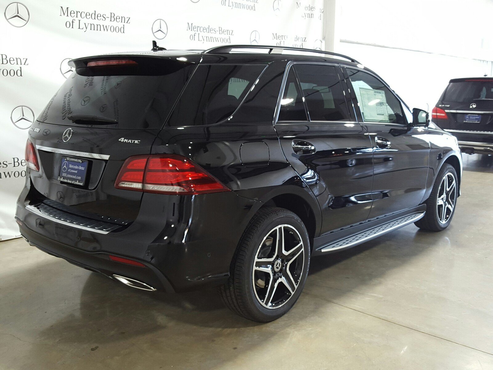 Pre-Owned 2019 Mercedes-Benz GLE GLE 400 4MATIC® Sport Utility in ...