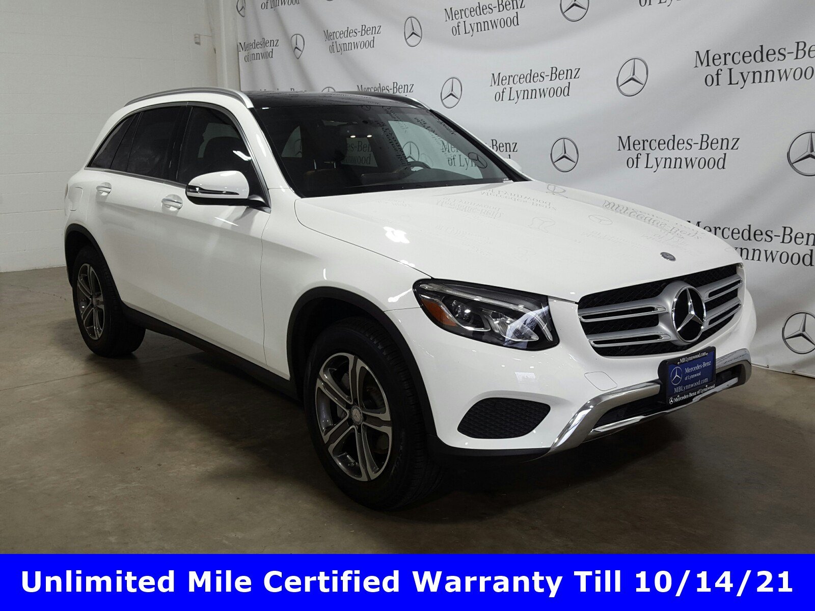 Certified Pre Owned 2017 Mercedes Benz Glc 300 4matic