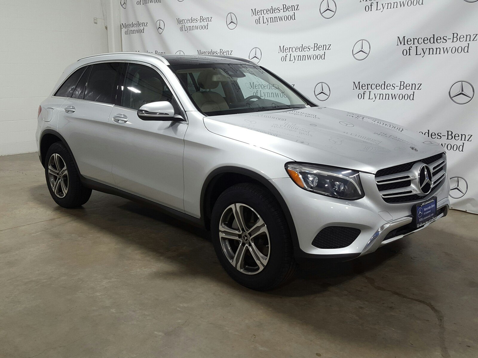 Certified Pre Owned 2018 Mercedes Benz Glc 300 4matic