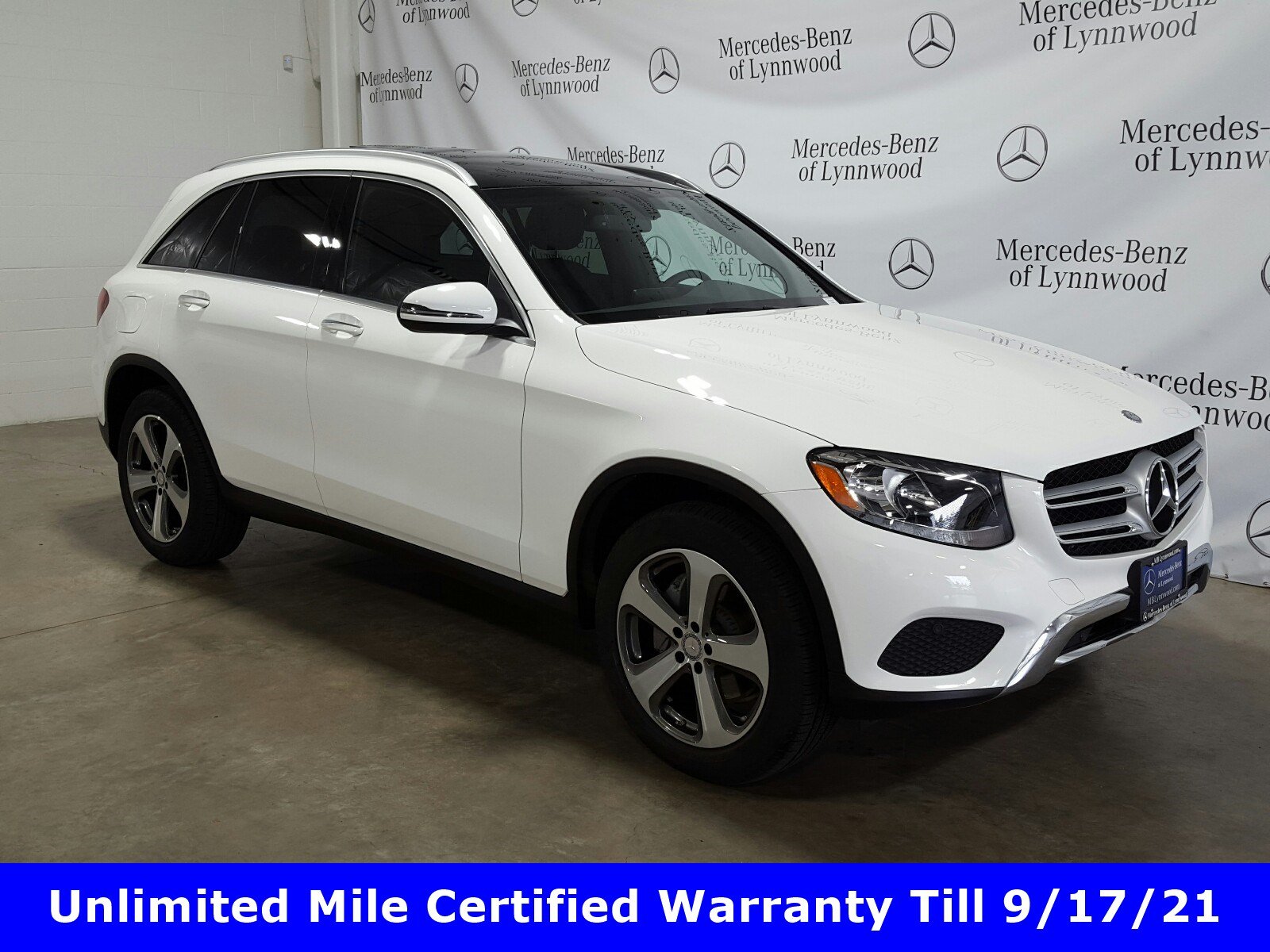 Certified Pre Owned 2017 Mercedes Benz Glc 300 4matic