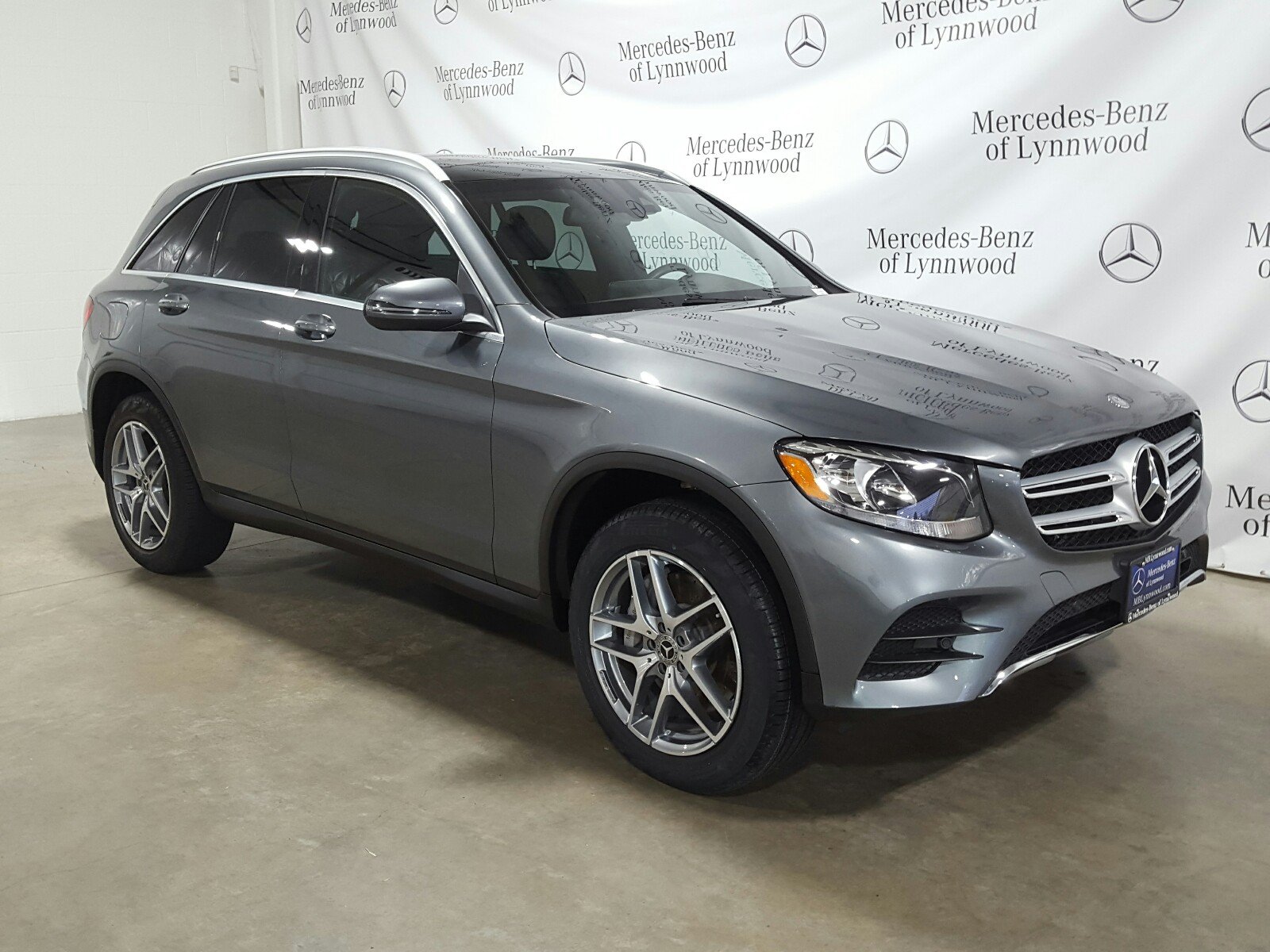 Certified Pre Owned 2017 Mercedes Benz Glc 300 4matic